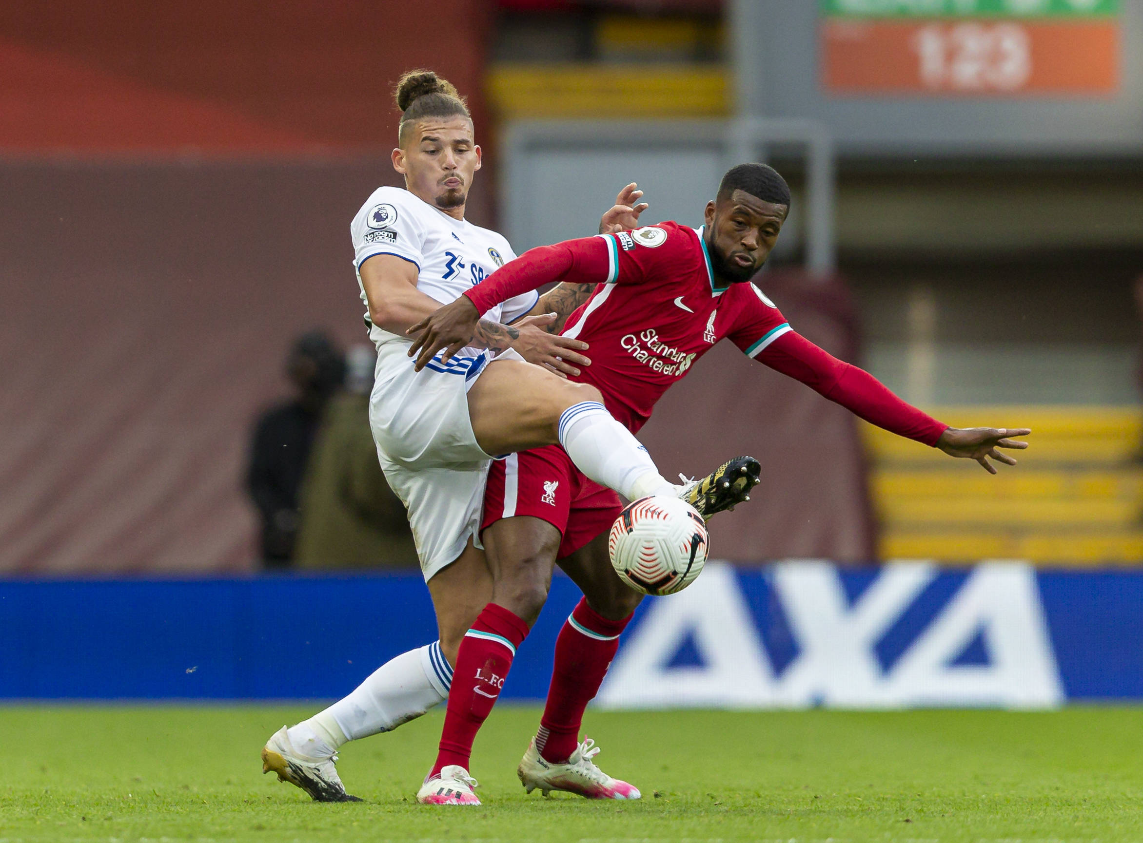 [视频]【代表委员履职故事】张玉珍：持续推进生态建设 让绿水青山“底色”更亮.