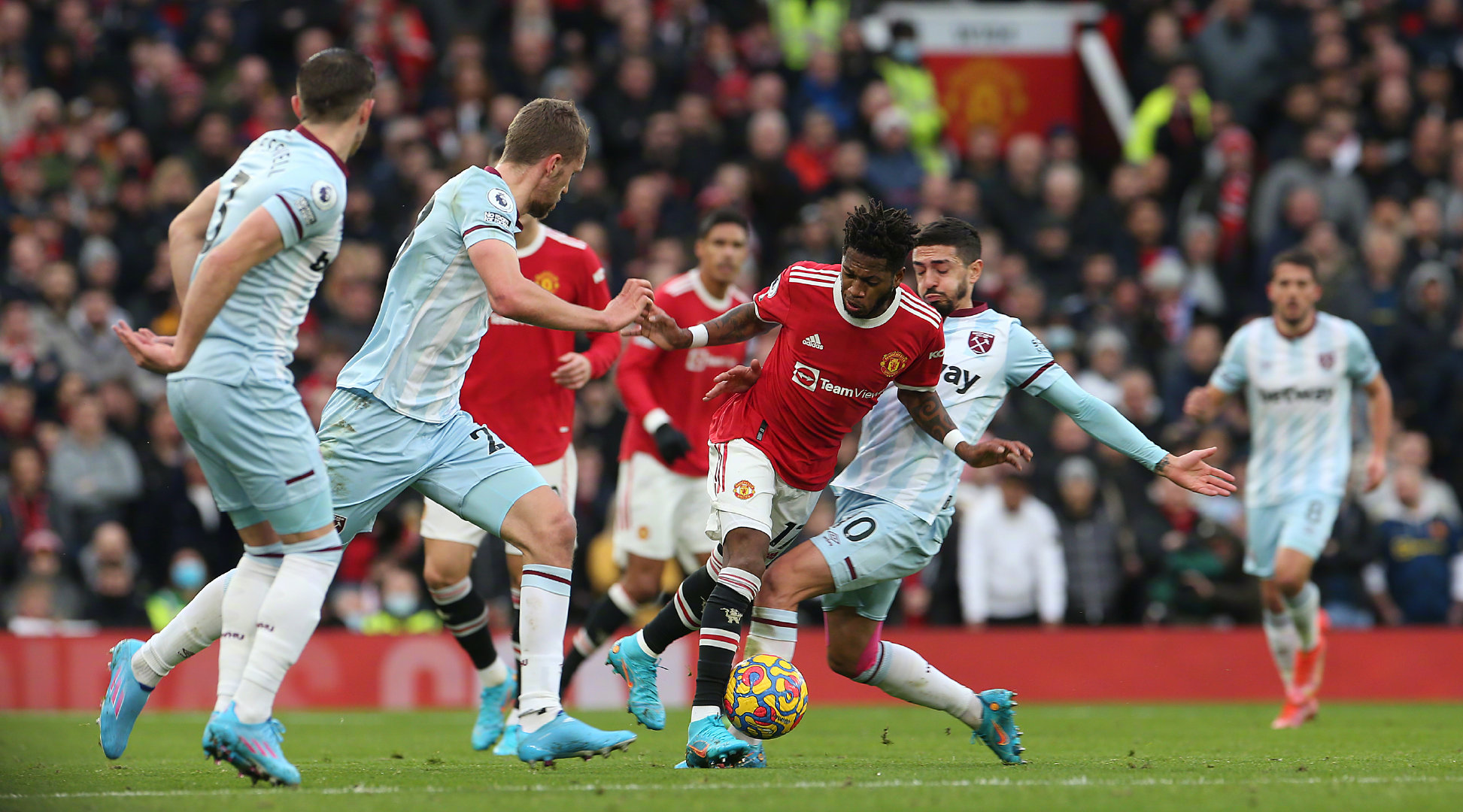 傑倫威表示亞歷山大在賽場內外的態度對他的成長幫助巨大 他是一個理想的榜樣.